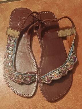 Embellished Brown Women's Leather Sandals with Multicolor Beading